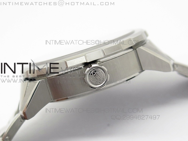 aquatimer-automatic-iw329004-v6f-1-1-best-edition-on-ss-bracelet-miyota-9015 (6).jpg